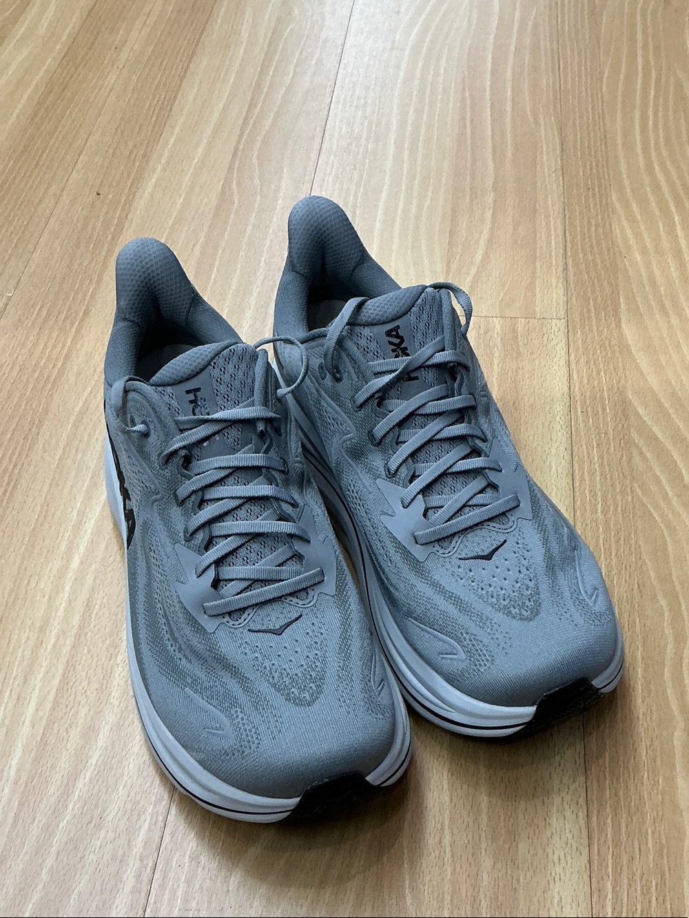 Hoka One One Men’s Light Gray Clifton Athletic Running Shoes - 12.5 Wide